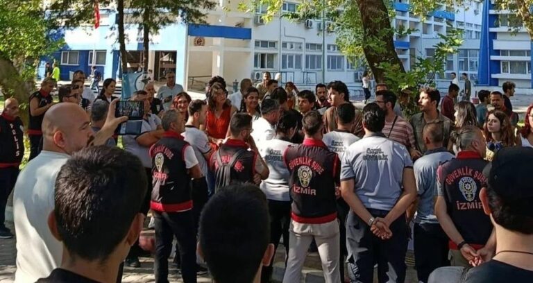 ege universitesinde zamlari protesto eden genclere gozalti 7TaAxmCP