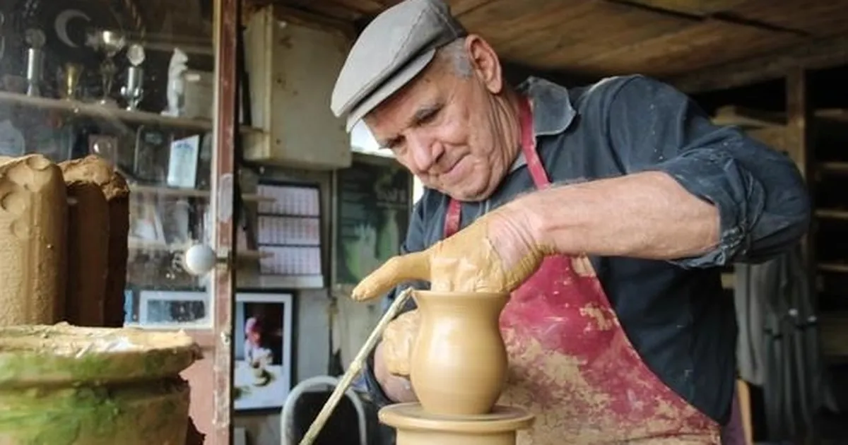 pazaryerinin usta comlekcisi salim yasar vefat etti QE2C4iAz.webp