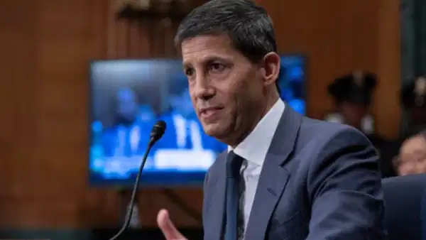 fed-baskani-trumpin-aday-gosterdigi-kevin-warsh-oldu-4lgOiCRr