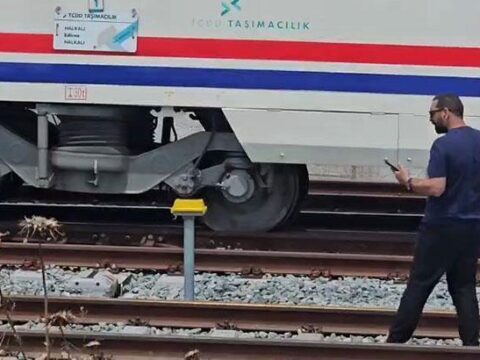 Cerkezkoyde yolcu treni raydan cikti tUEAnTw9